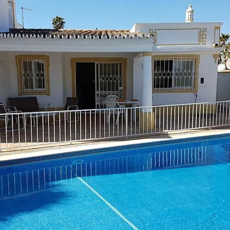 וילה Casa Dos Cedros