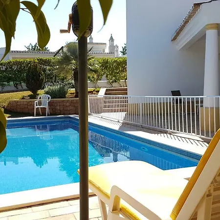 Casa Dos Cedros