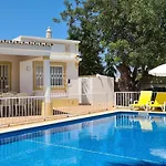 Casa Dos Cedros *